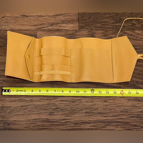 Glass Ladder Co Tech Organizer - Picture 3 of 4